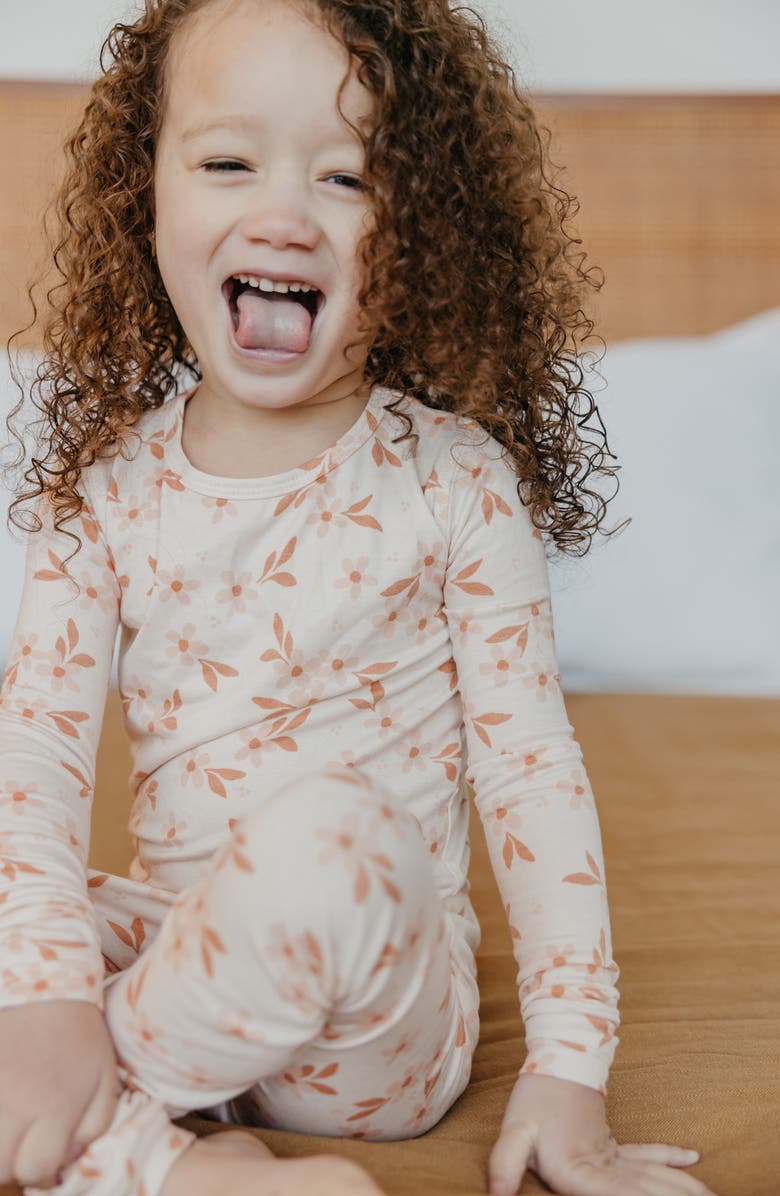 Copper Pearl Kids' Rue Fitted Long Sleeve Two-Piece Pajamas, Alternate, color, 