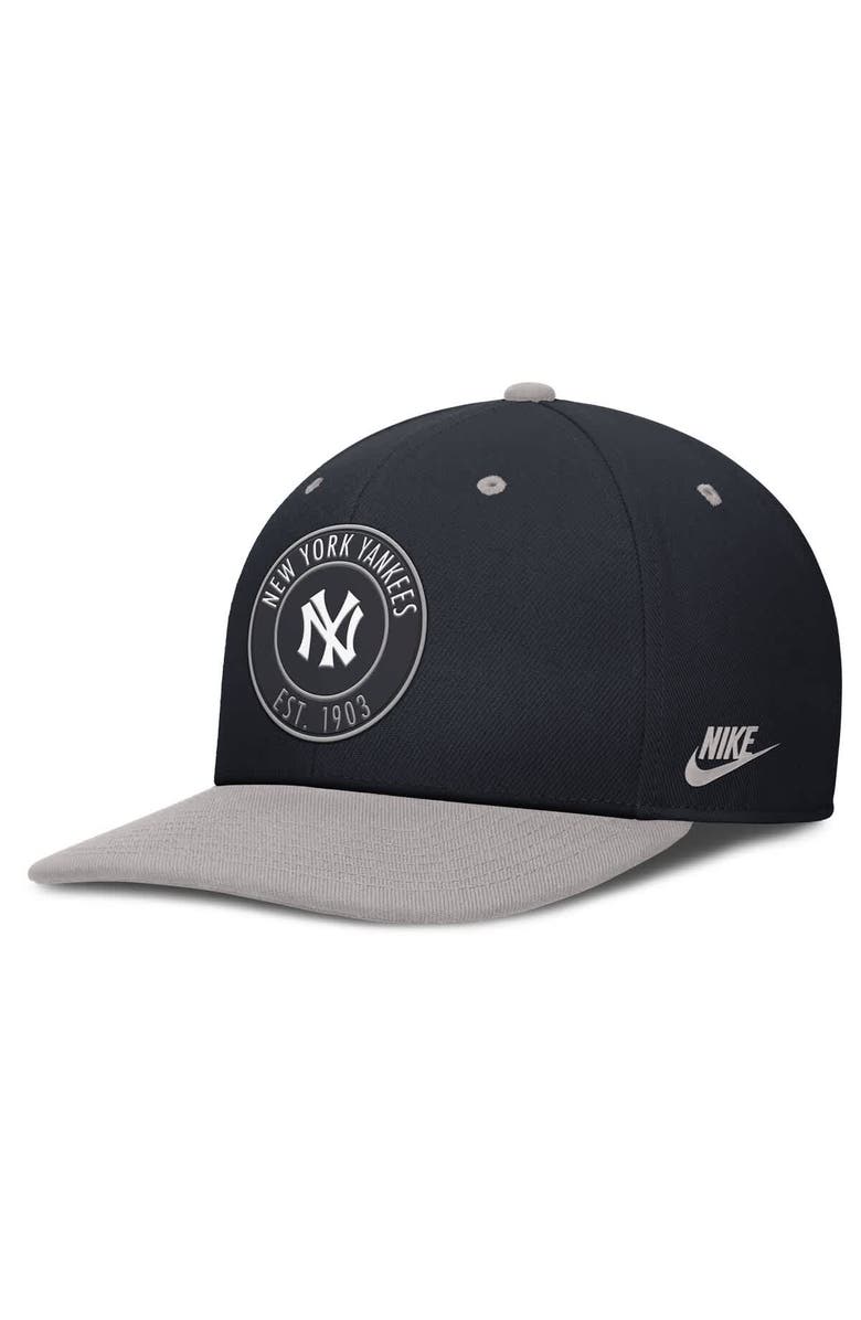 Nike Men's Nike Navy/Gray New York Yankees Cooperstown Collection Pro Dri-FIT Snapback Hat, Main, color, Navy