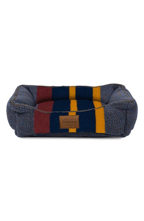 Vintage Camp Fleece Kuddler Pet Bed