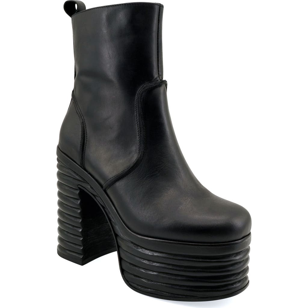 ZIGI Argelia Waterproof Platform Bootie in Black at Nordstrom, Size 11