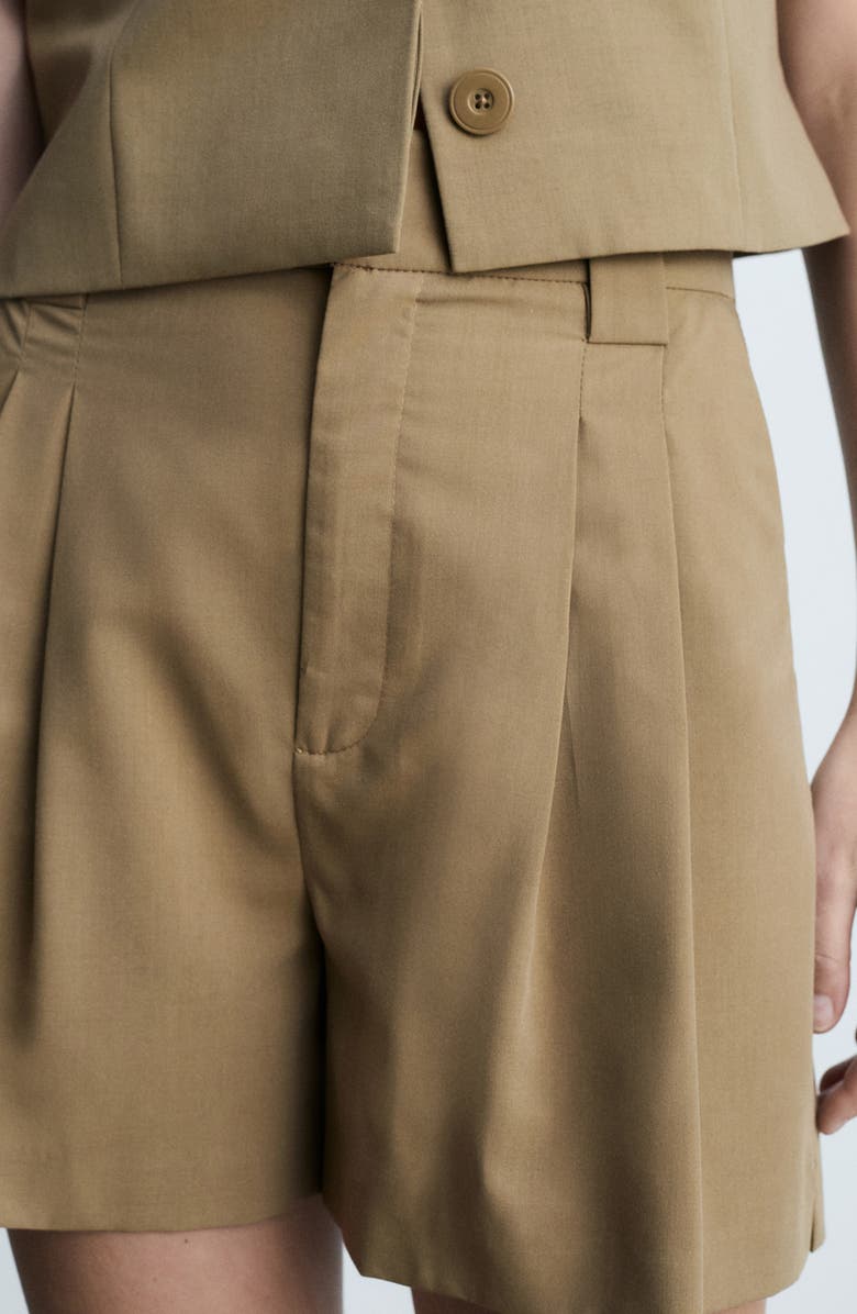 MANGO Pleated Bermuda Shorts, Alternate, color, 