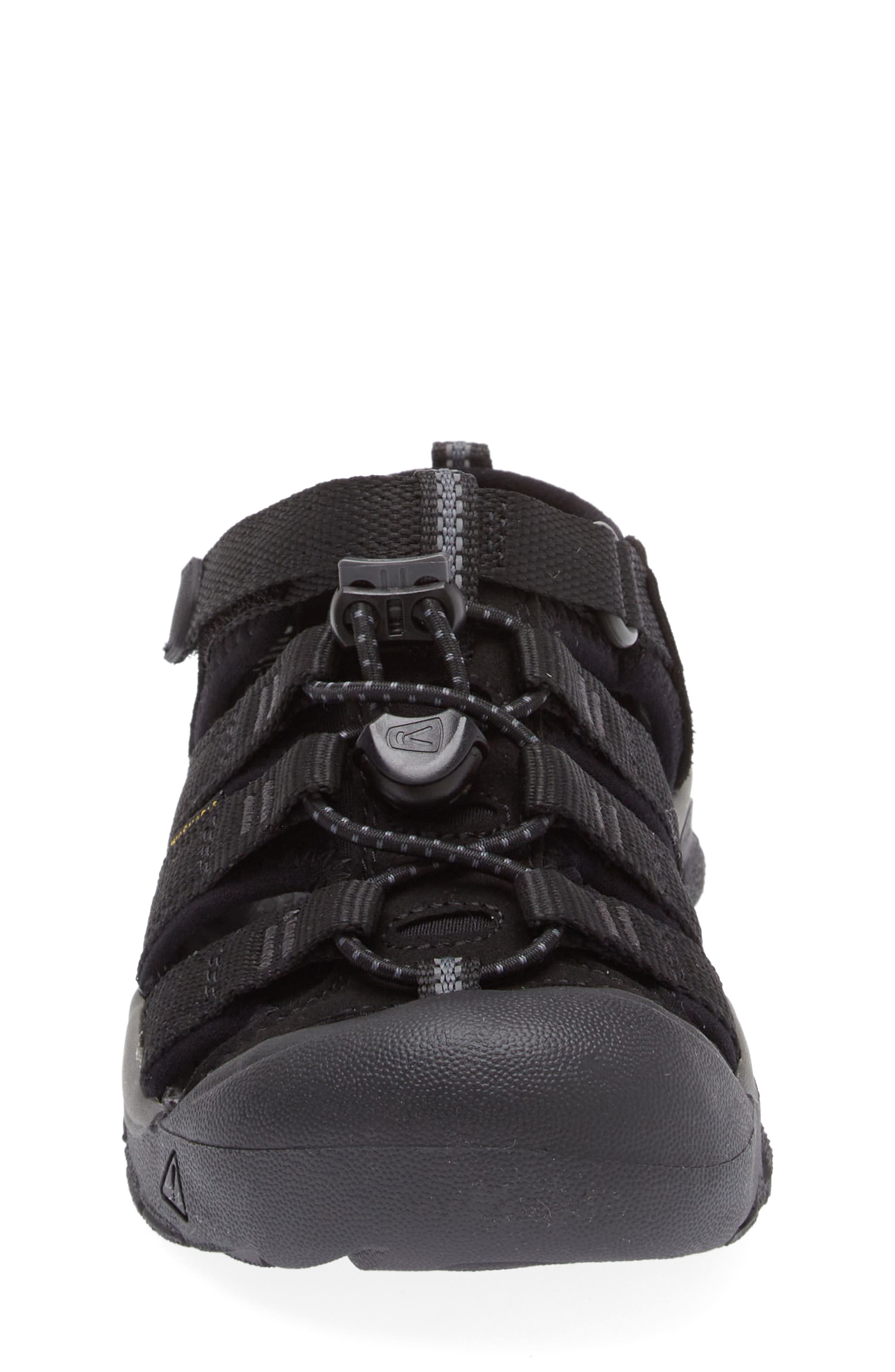 KEEN Kids' Newport H2 Water Friendly Sandal, Alternate, color, Black/ Yellow