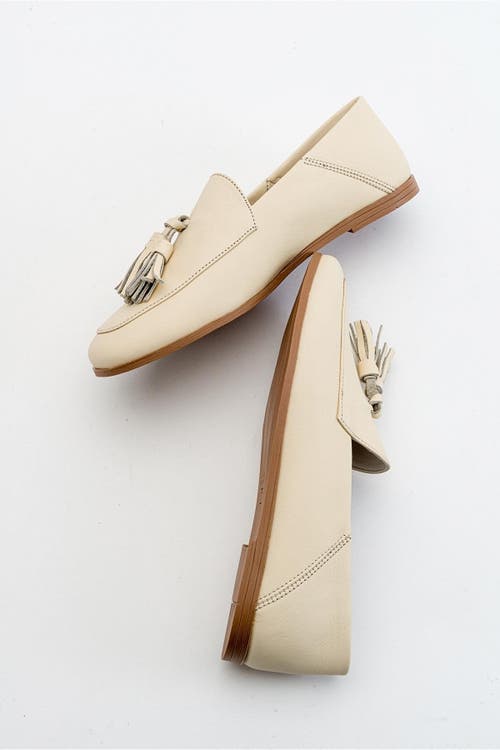 Forever & Always Shoes Mona Soft Leather Tassel Loafer In Light Beige Leather