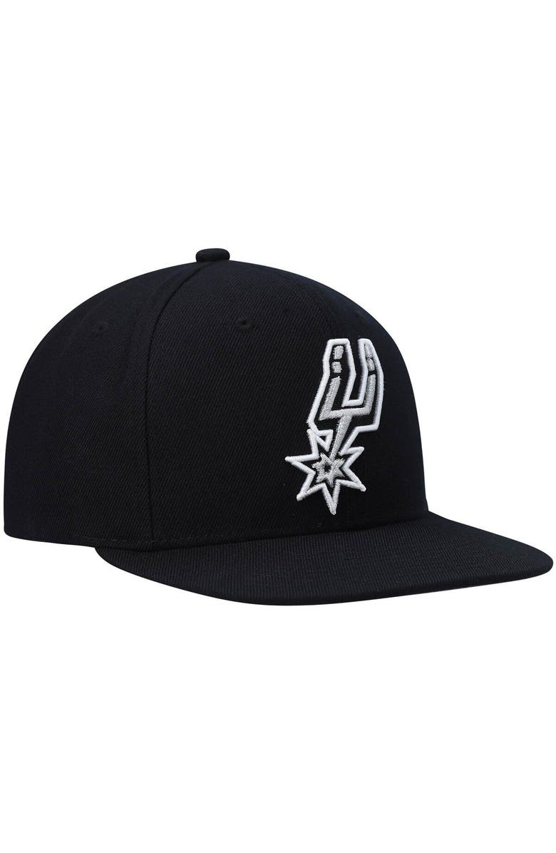 Mitchell & Ness Men's Mitchell & Ness Black San Antonio Spurs Ground 2.0 Snapback Hat, Alternate, color, 