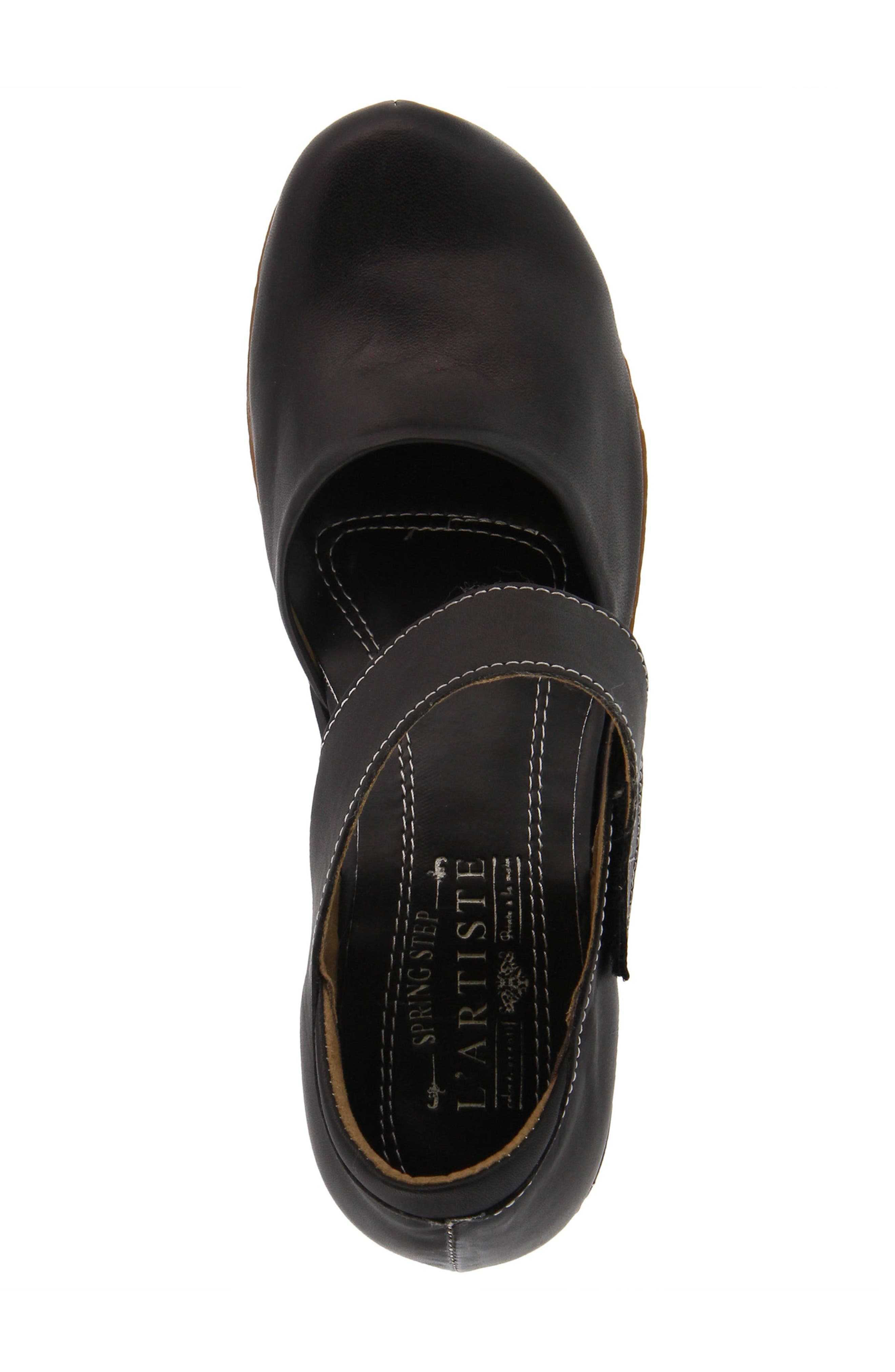 L'Artiste by Spring Step L'Artiste Gloss Mary Jane Pump, Alternate, color, 