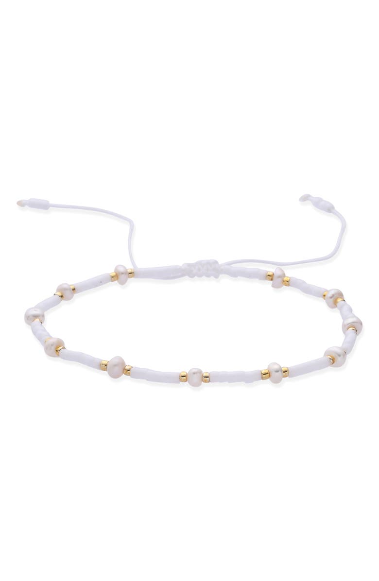 EYE CANDY LOS ANGELES Aojo Set of 5 Beaded Bracelets, Alternate, color, Gold/ White