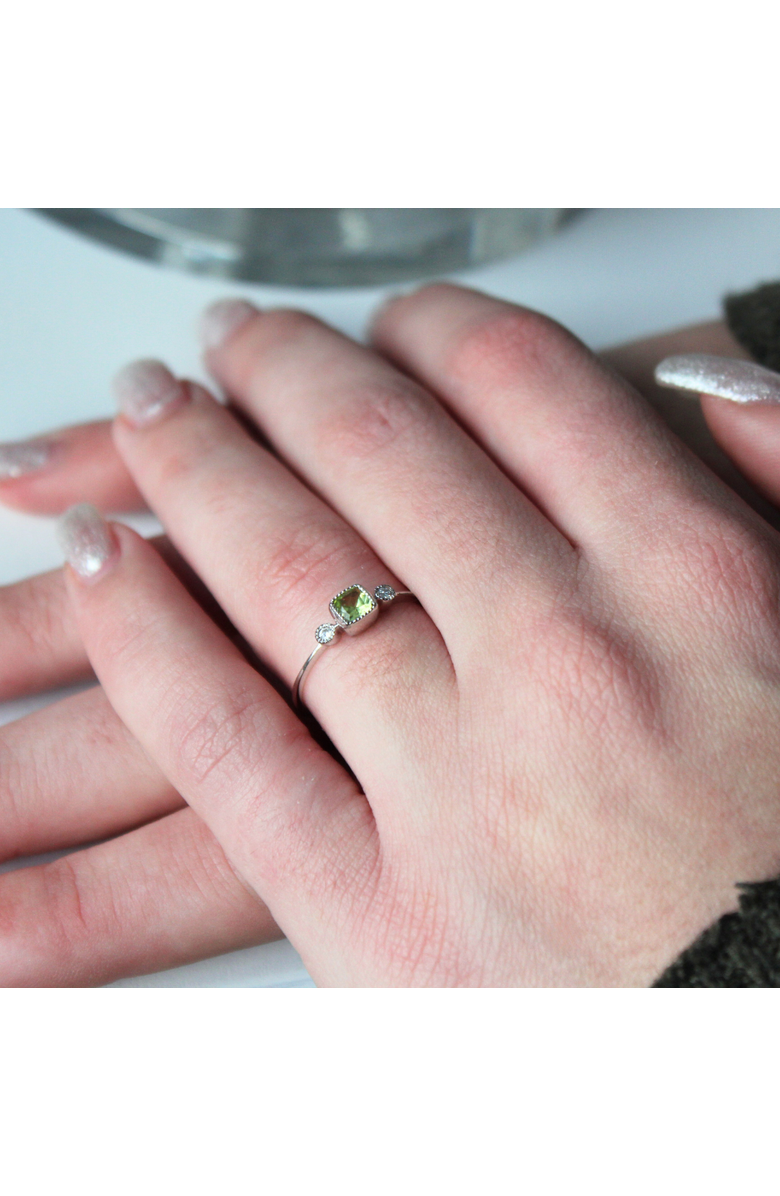 LuvMyJewelry Cushion Cut Peridot & Diamond Birthstone Ring in 14K Gold, Alternate, color, White Gold