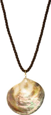 MARLYN SCHIFF Marina Shell Pendant Necklace