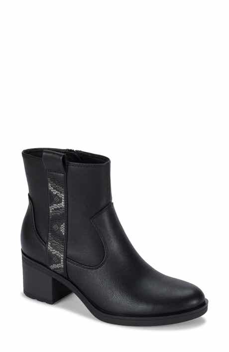 BARETRAPS Covina Block Heel Bootie