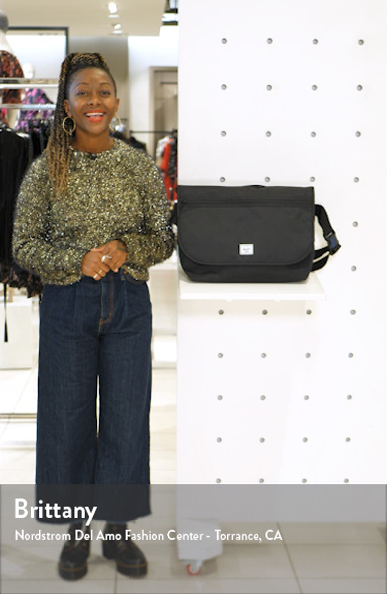 Grade Messenger Bag, sales video thumbnail