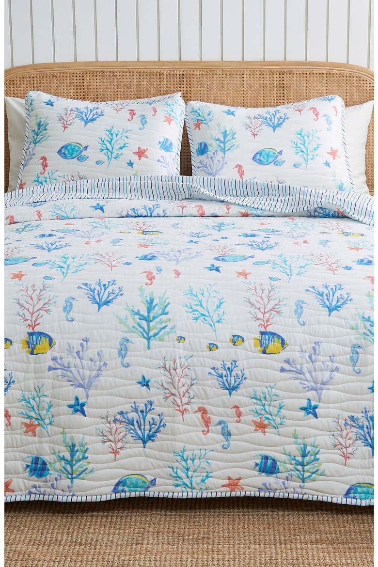 Vibrant Sealife Quilt & Sham Set, Alternate, color, COLORFUL SEASCAPE