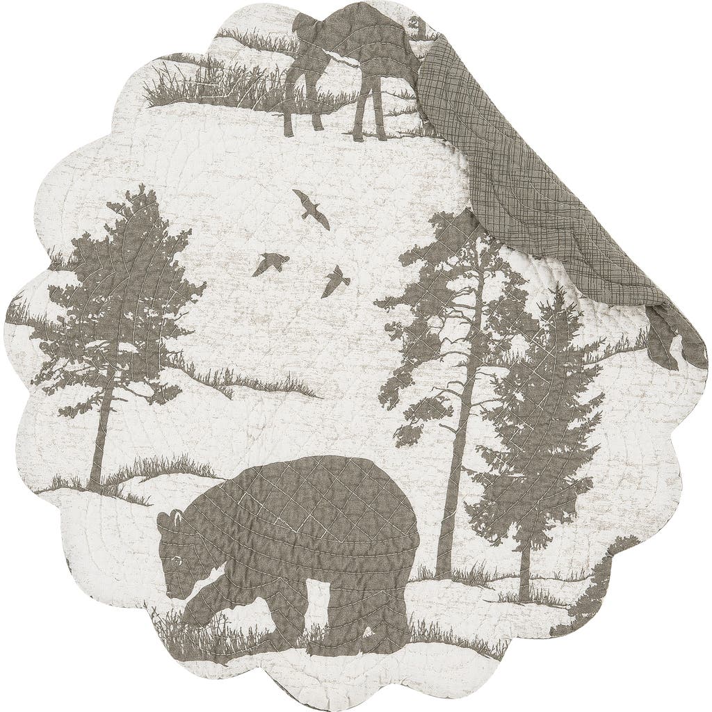 C & F Home C&f Home Henderson Hideaway Round Woven Reversible Rustic Winter Wilderness Placemats Set Of 6, 17" In Gray