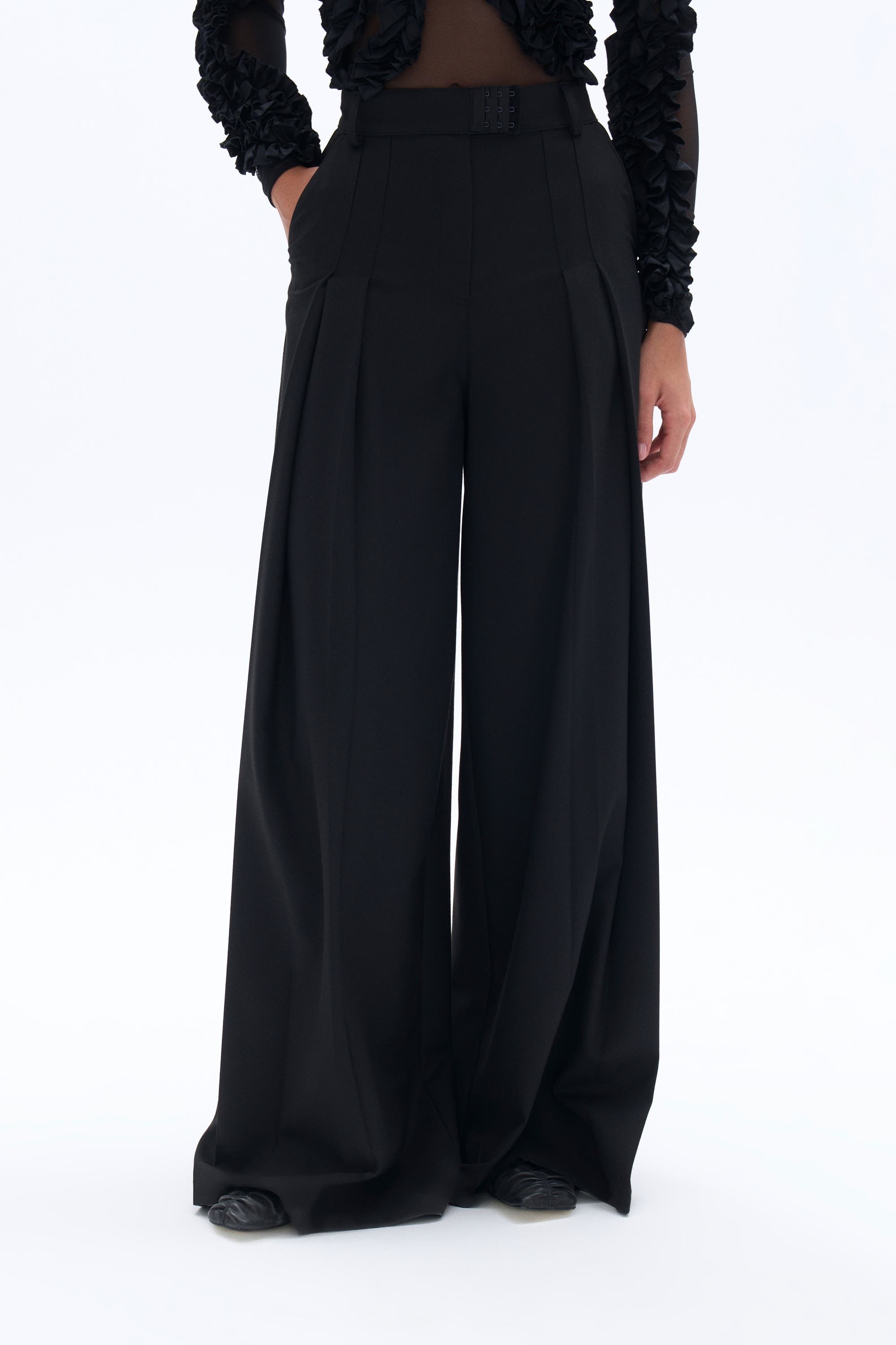 Dark Night Pleated Trouser