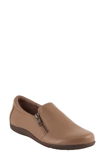 David Tate Bend Leather Flat In Brown