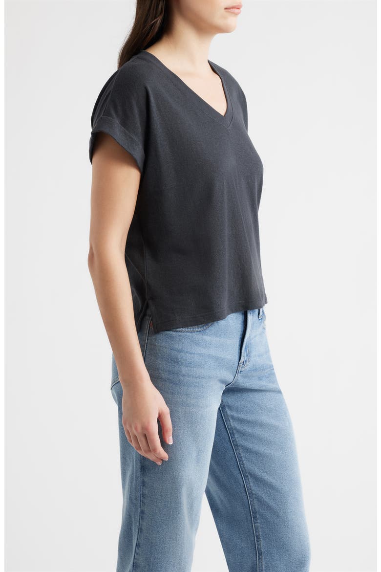 V-Neck T-Shirt, Alternate, color, BLACK