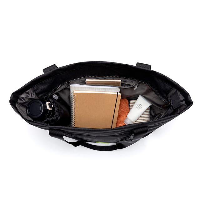 Strata Tote Bag, Alternate, color, BLACK
