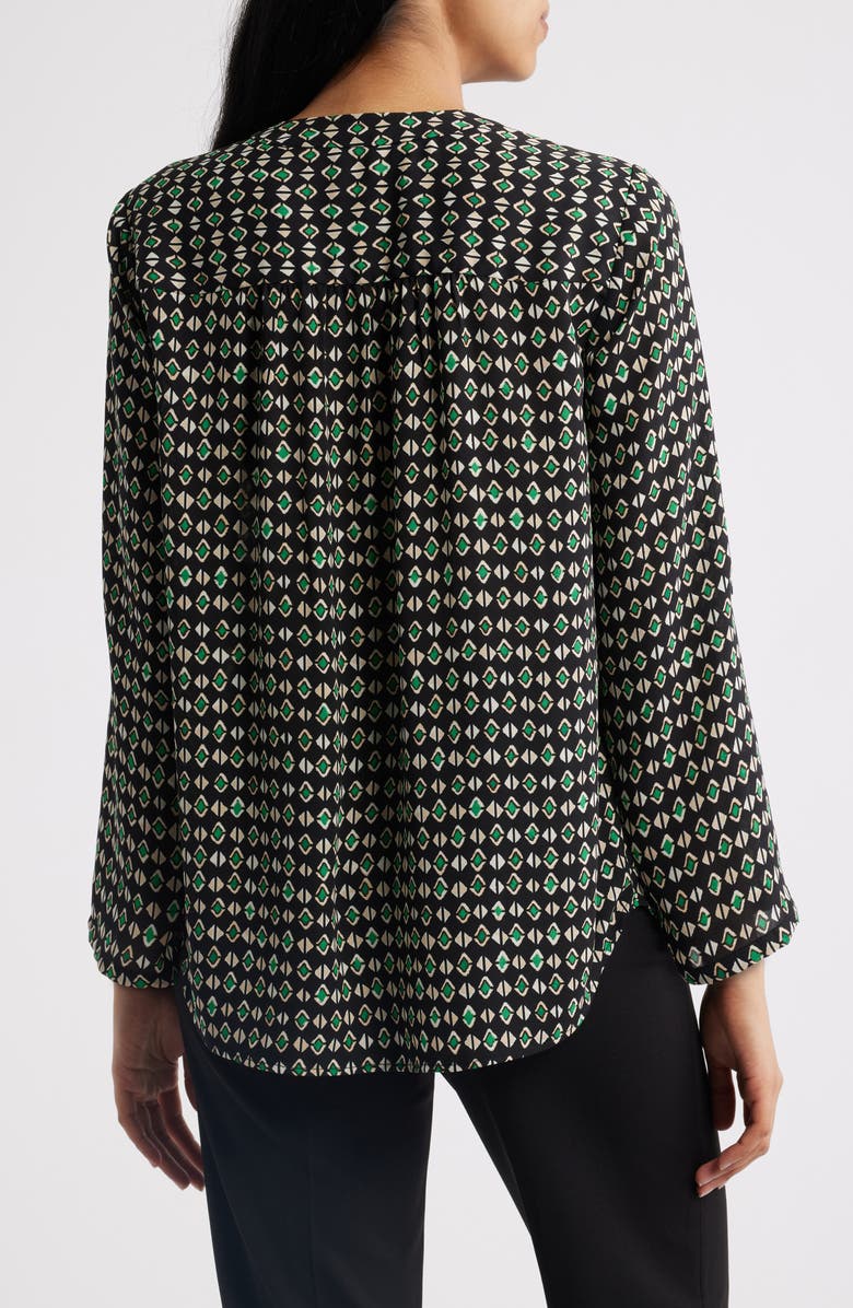 AK ANNE KLEIN Geo Pattern V-Neck Top, Alternate, color, Anne Black Multi