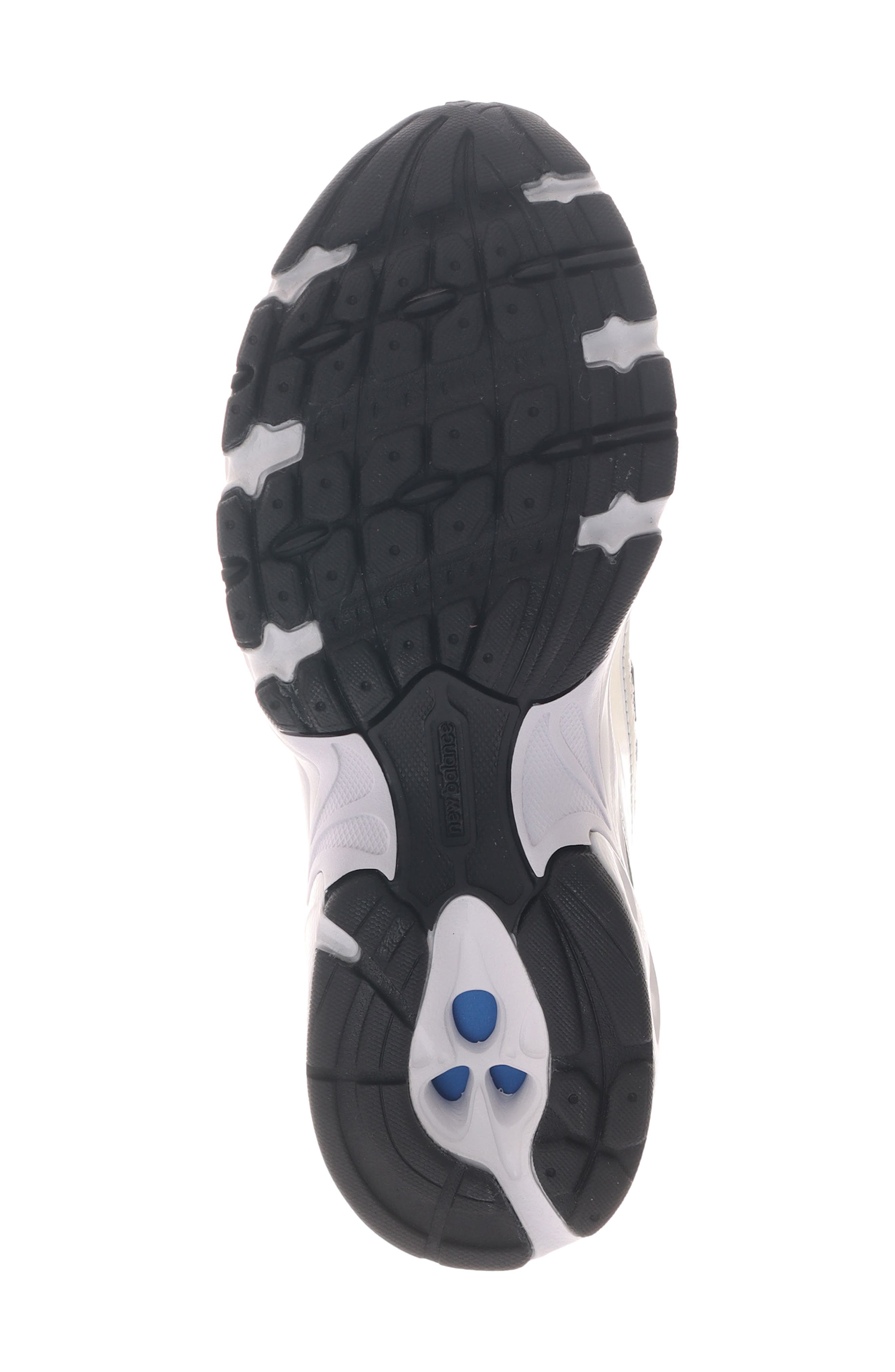 Gender Inclusive 740 Sneaker, Alternate, color, MOONBEAM/ LIGHT SILVER MET