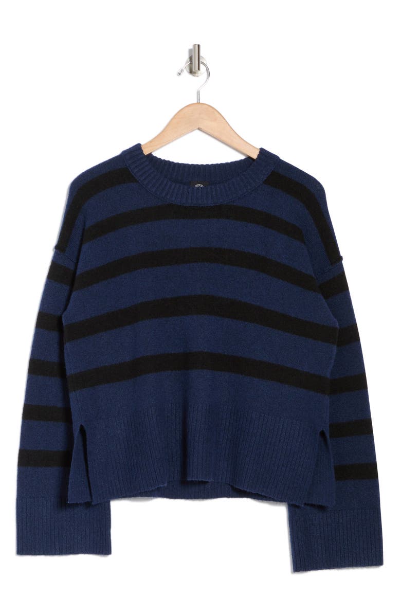 Bobeau Stripe Wide Sleeve Crop Sweater, Alternate, color, Navy/ Black