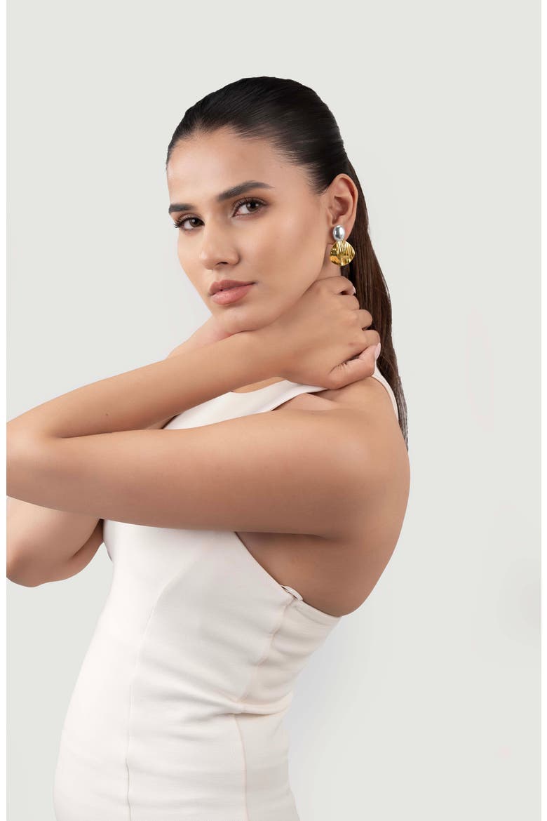 Hana Earrings, Alternate, color, TWO-TONE