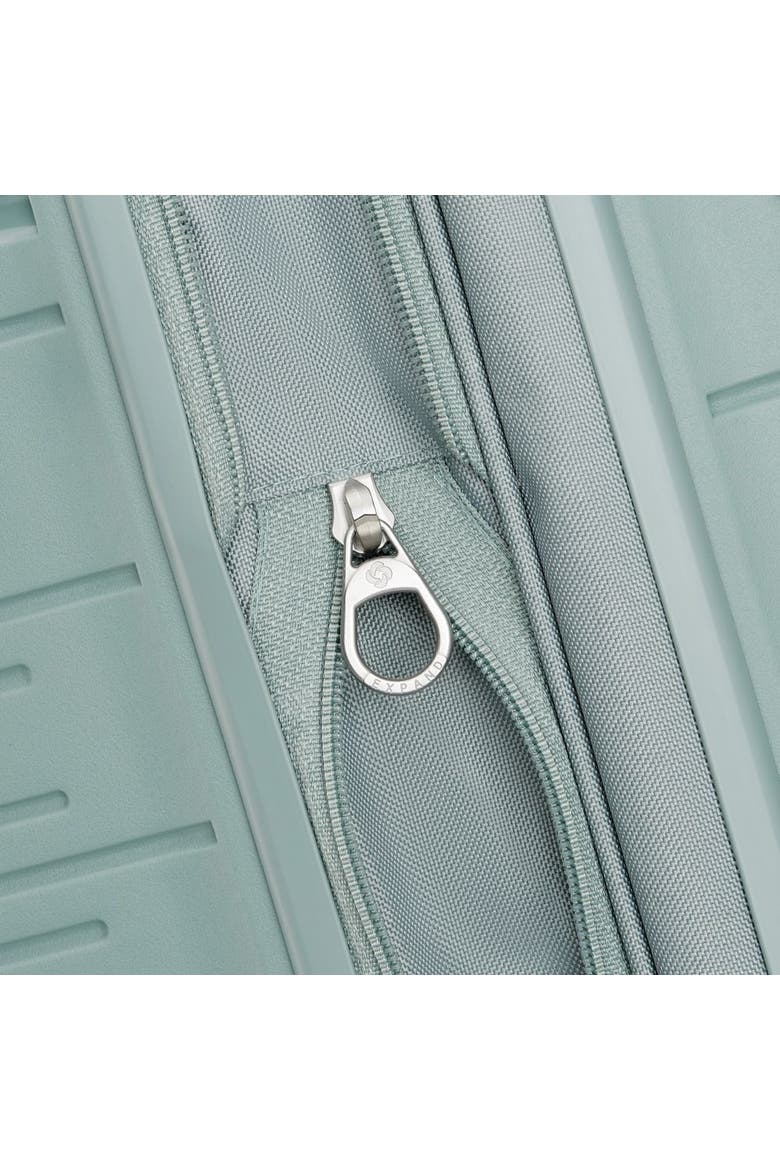 Elevation Plus 21" Carry On Spinner Luggage, Alternate, color, Cypress Green