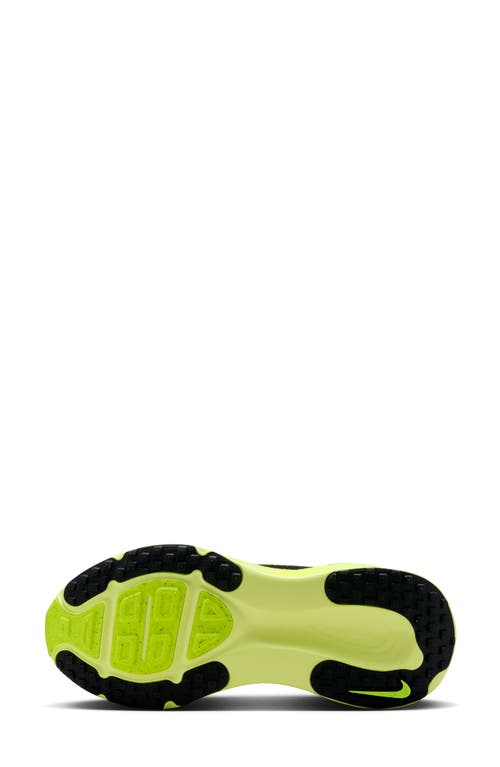 Nike Vomero 18 Running Shoe In Multi