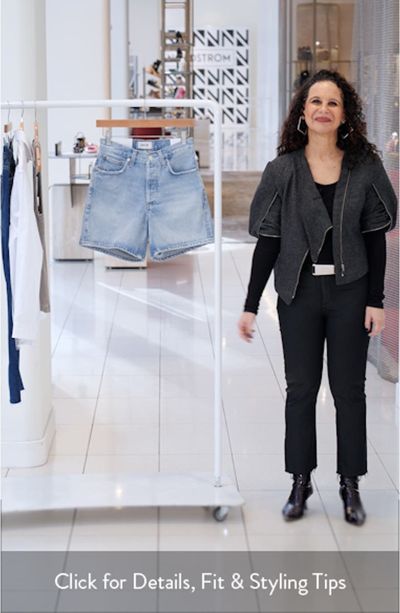 V-Waist Baggy Denim Shorts, sales video thumbnail