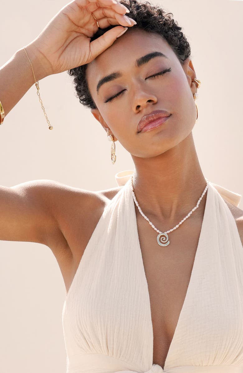 Ettika Aura Swirl Pendant Freshwater Pearl Necklace, Alternate, color, Silver