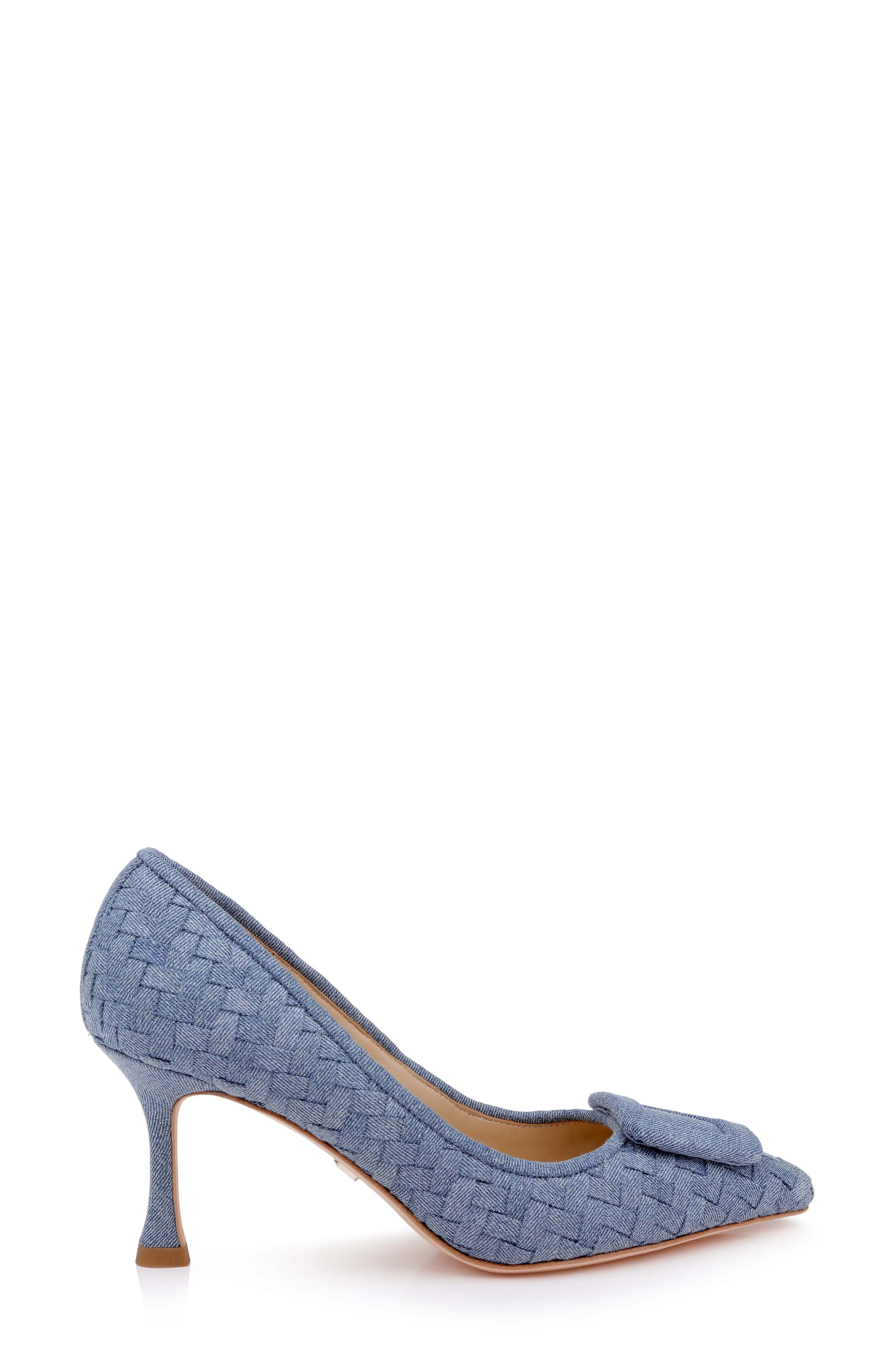 Badgley Mischka Collection Yanet Pointed Toe Pump, Alternate, color, Light Denim