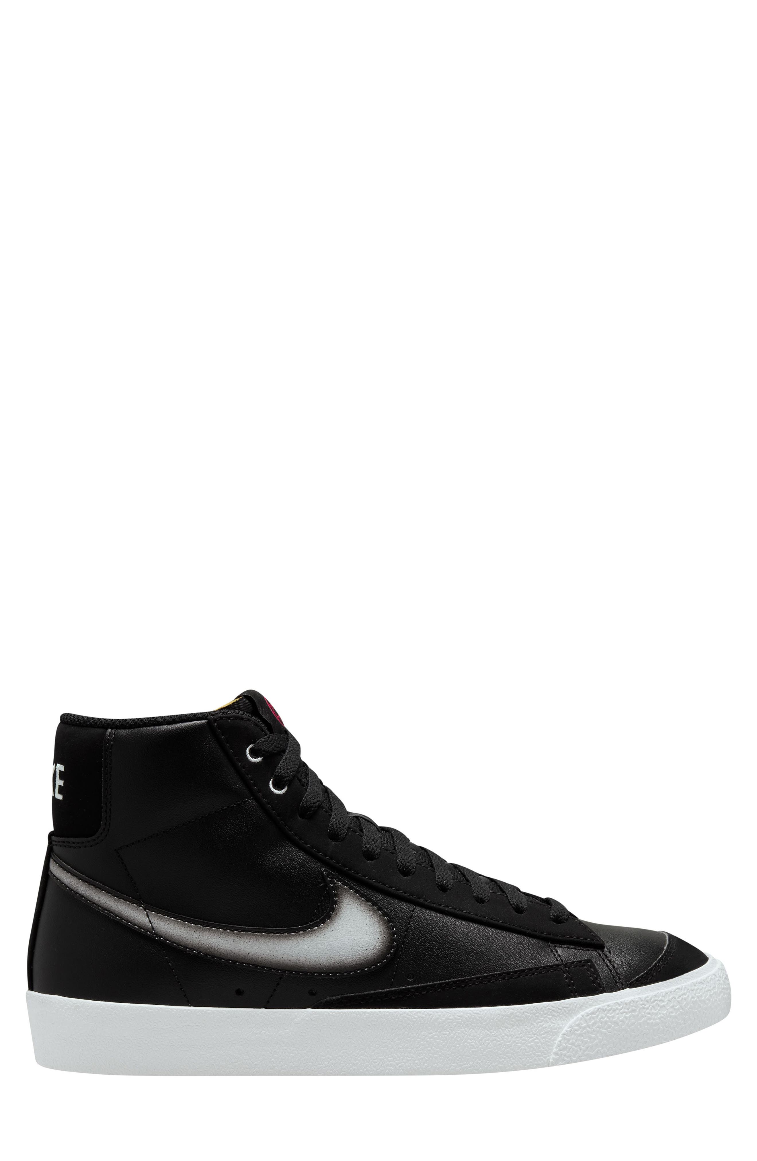 Nike Blazer Mid '77 Vintage Sneaker, Main, color, 