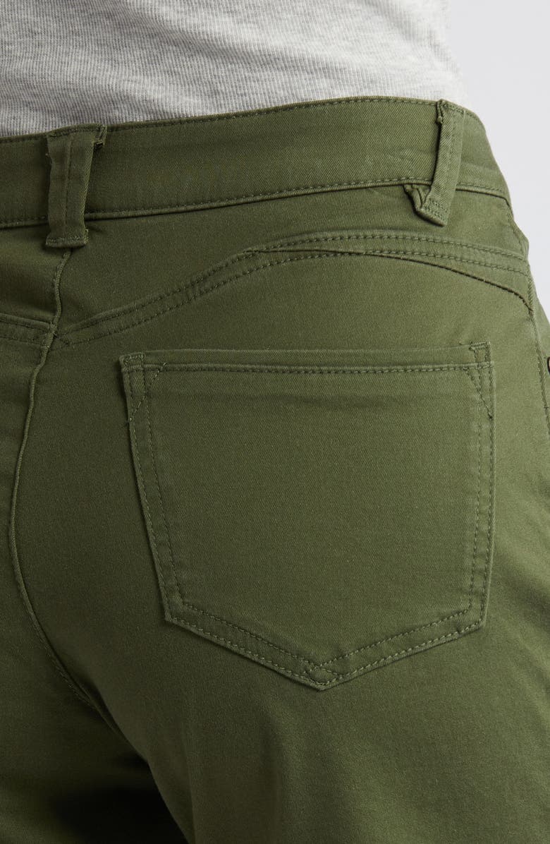 Wit & Wisdom 'Ab'Solution Mid Length Stretch Twill Shorts, Alternate, color, Celadon