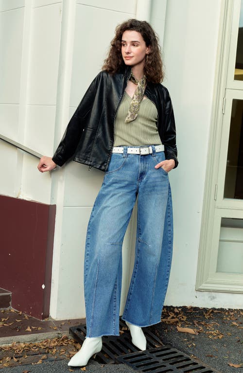 Bayeas Frayed Mid Rise Drop Crotch Barrel Jeans In Blue