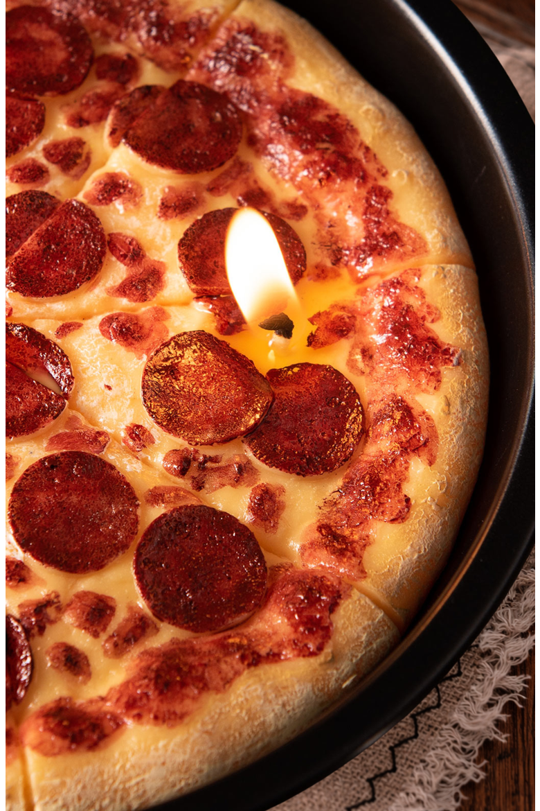 Pepperoni Pizza Candle, Alternate, color, Pepperoni Pizza