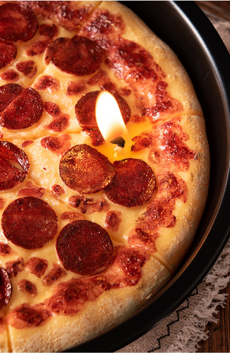 Southlake gifts Pepperoni Pizza Candle, Alternate, color, Pepperoni Pizza