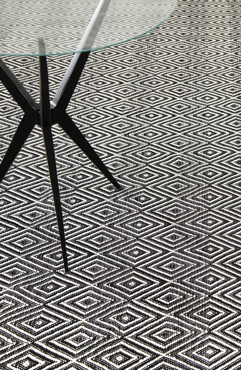 Dash & Albert Diamond Indoor/Outdoor Rug, Alternate, color, 