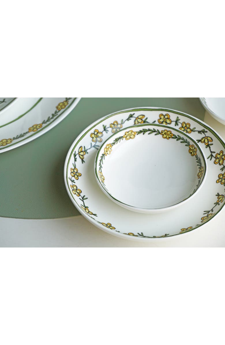Twig New York Heritage Daisy Chain Assorted Set of 3 Canape Dishes, Alternate, color, Multi