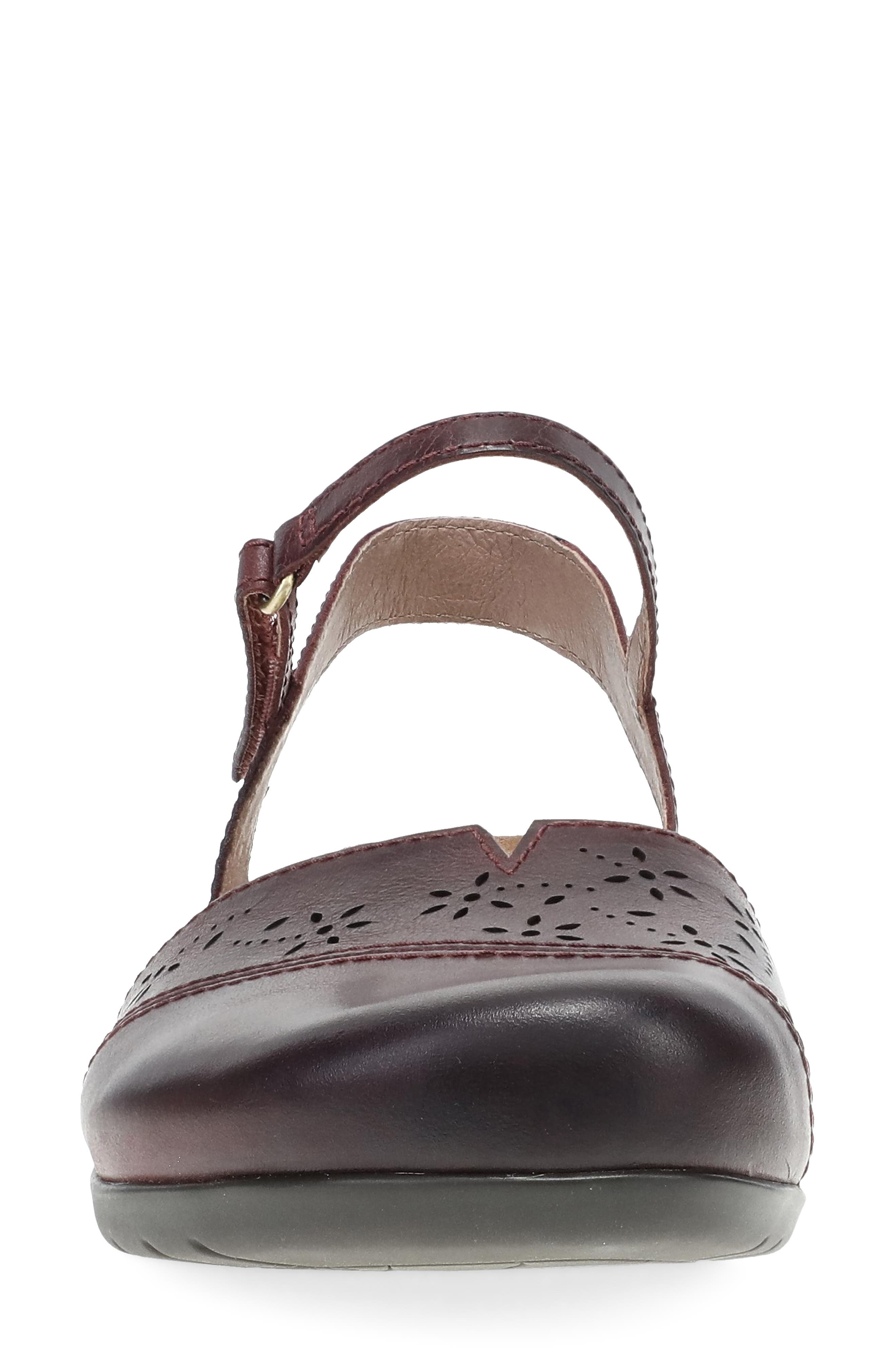 Rowan Flat, Alternate, color, WINE/ WINE
