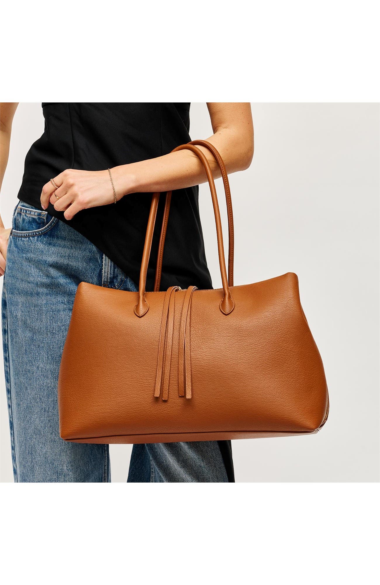 Sadie Satchel, Alternate, color, Tan