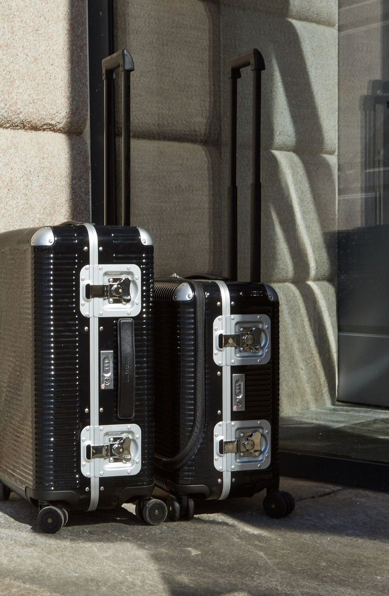 FPM - Fabbrica Pelletterie Milano - US Bank Light Spinner 68 Suitcase, Alternate, color, Licorice Black