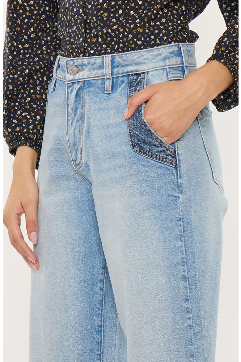 Lorinne High Rise Crop Wide Leg Jeans, Alternate, color, Medium Wash