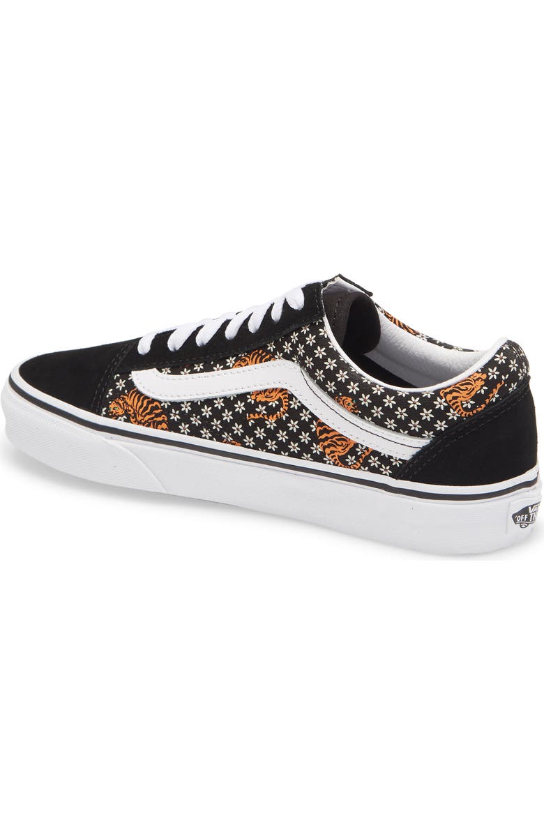 Vans Old Skool Sneaker, Alternate, color,