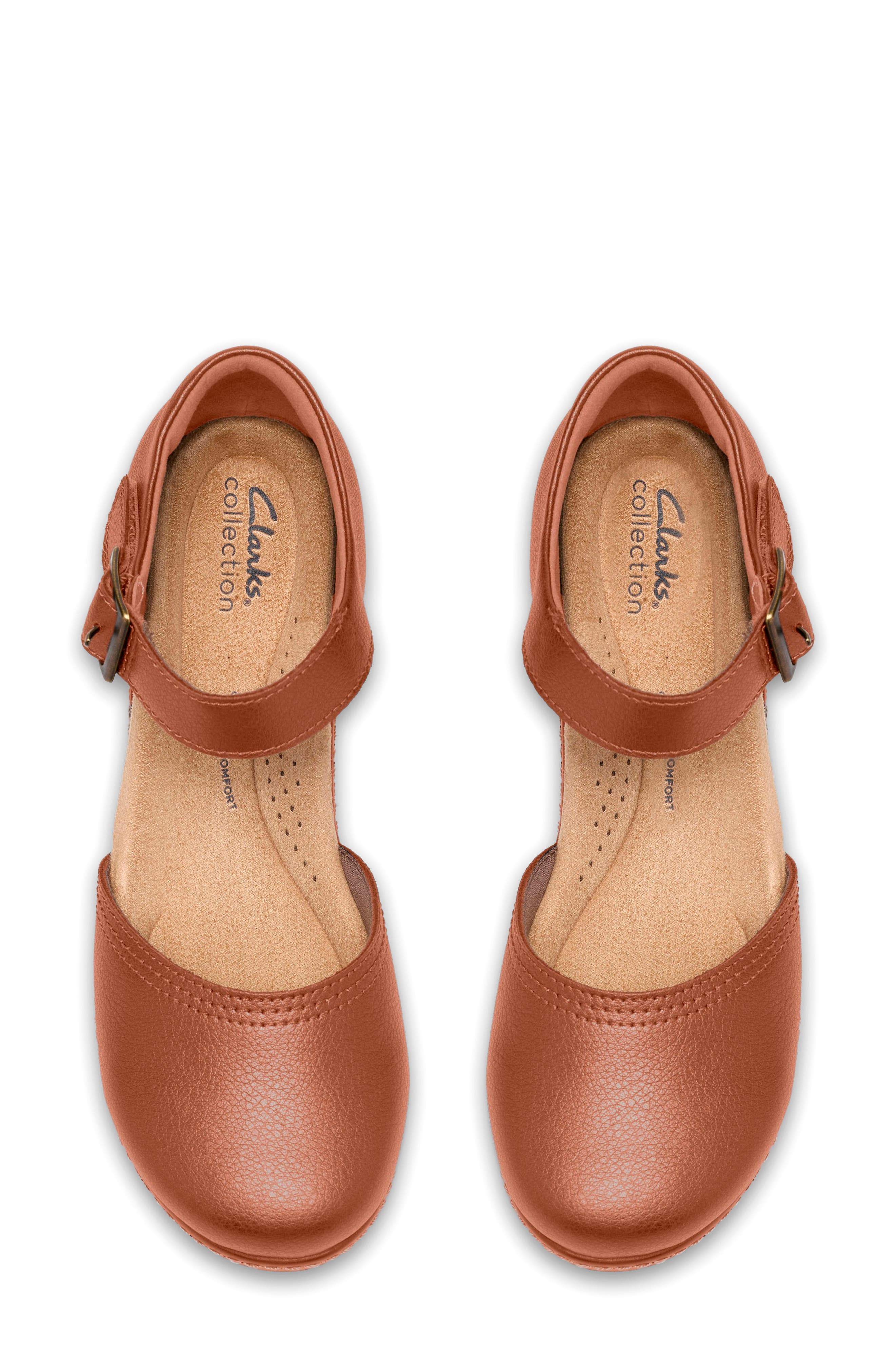 Paizlee Leah Ankle Strap Platform Pump, Alternate, color, CINNAMON LEATHER