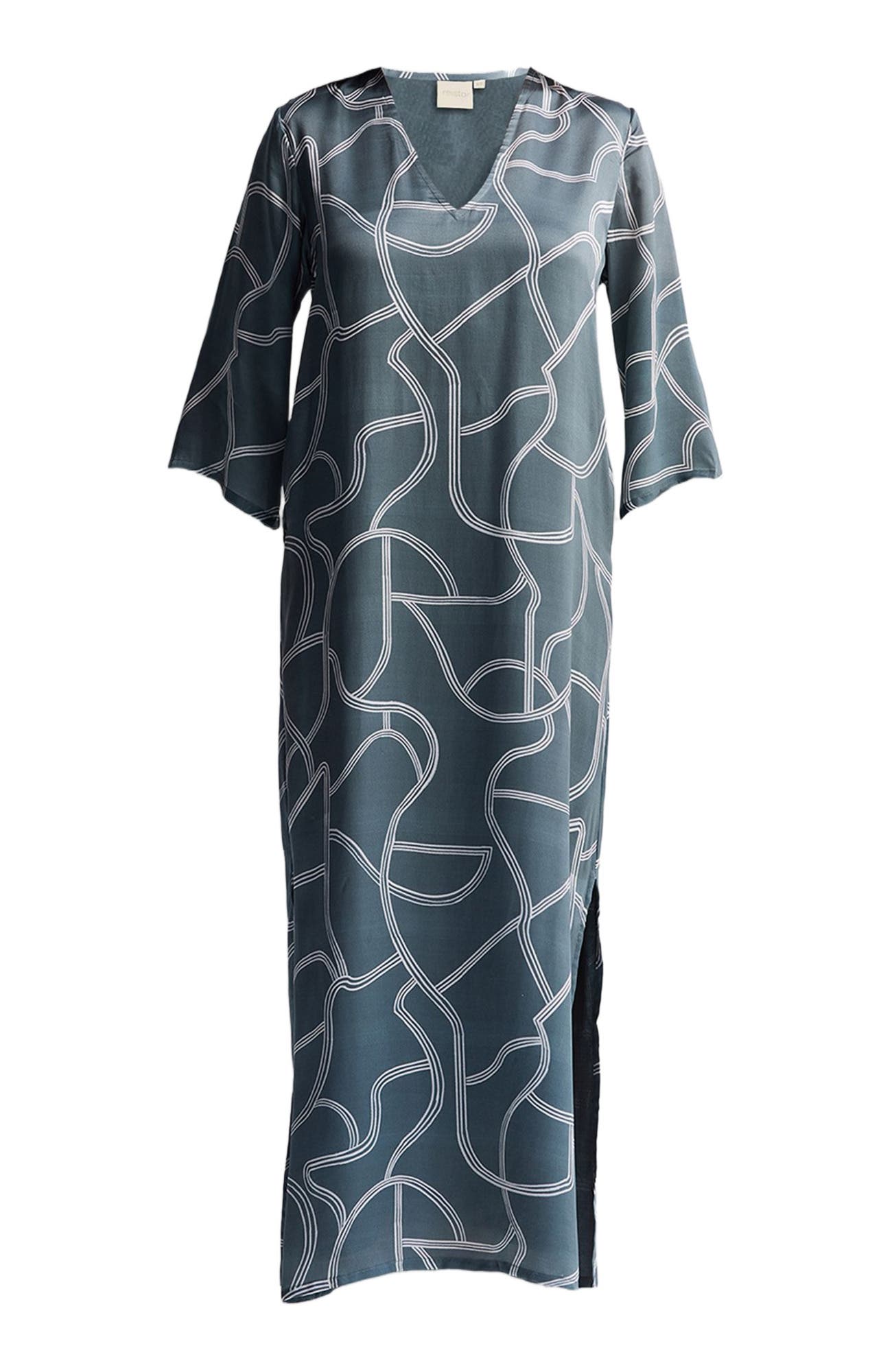 Maxi Dress with Side Slits - image 4