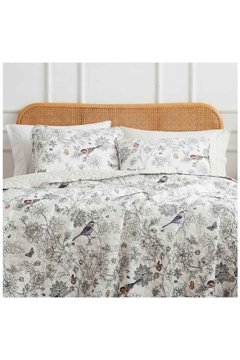 Bayberry Quilt & Sham Set, Alternate, color, OFF-WHITE