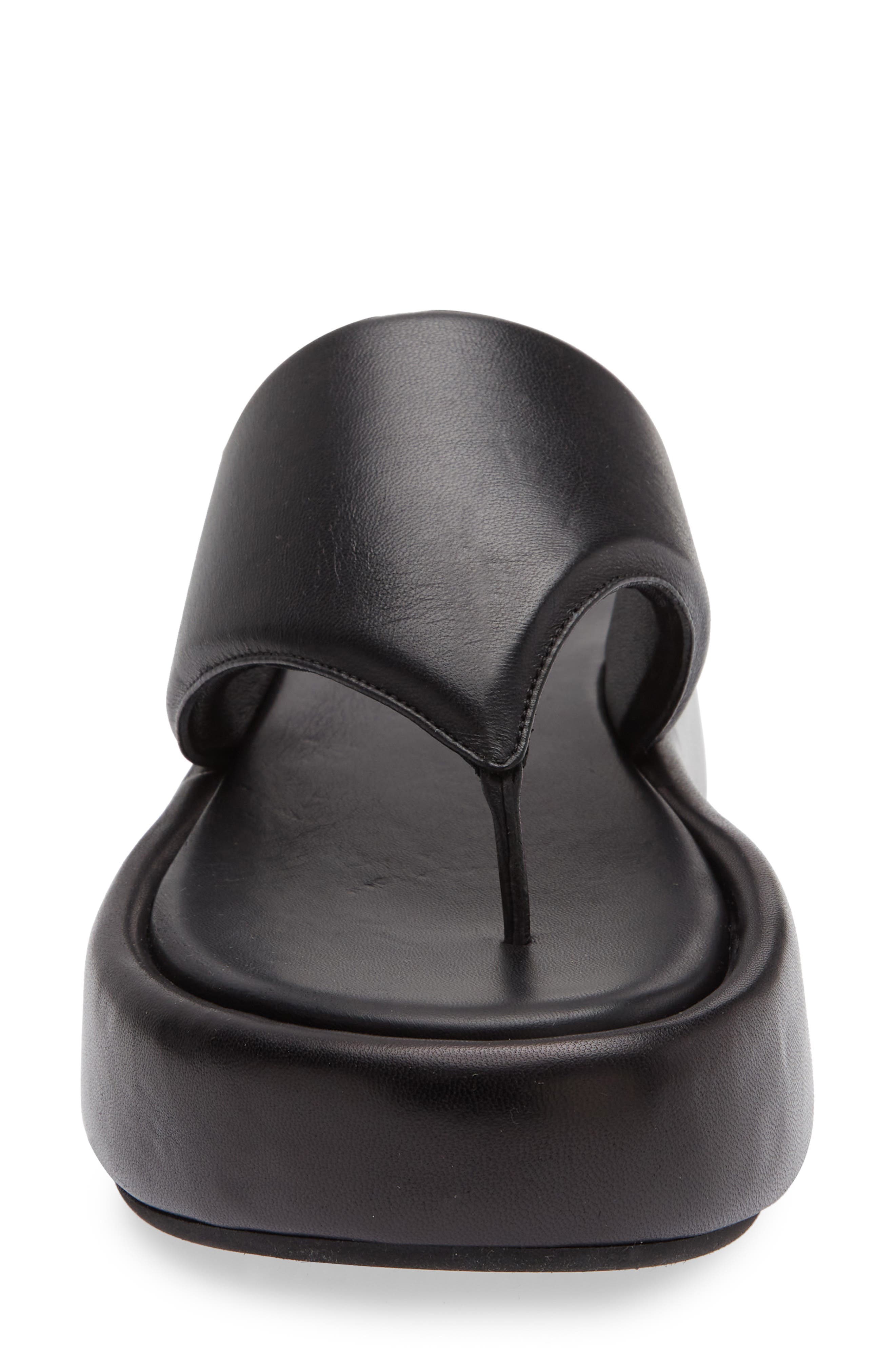 La Canadienne Gillie Platform Flip Flop, Alternate, color, Black