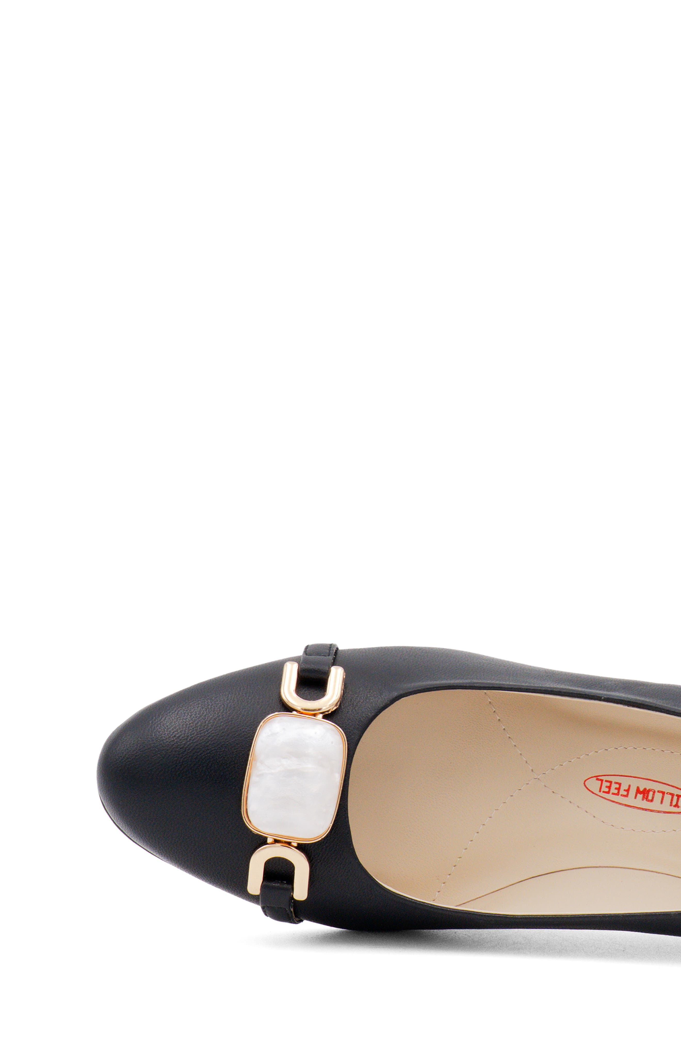 Amalfi by Rangoni Lancetta Almond Toe Pump, Alternate, color, Black Parmasoft