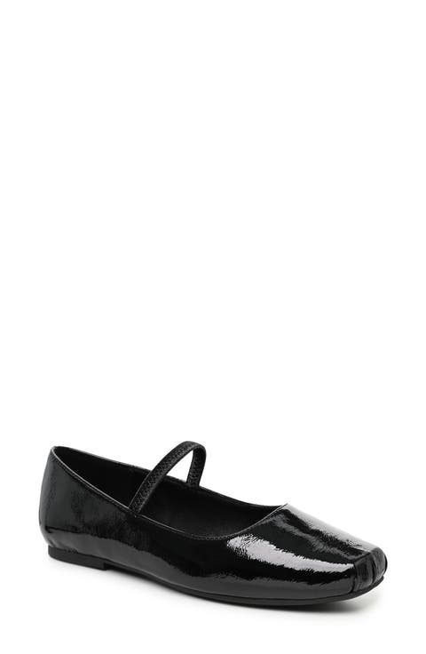 FLAT WITH STRAP
