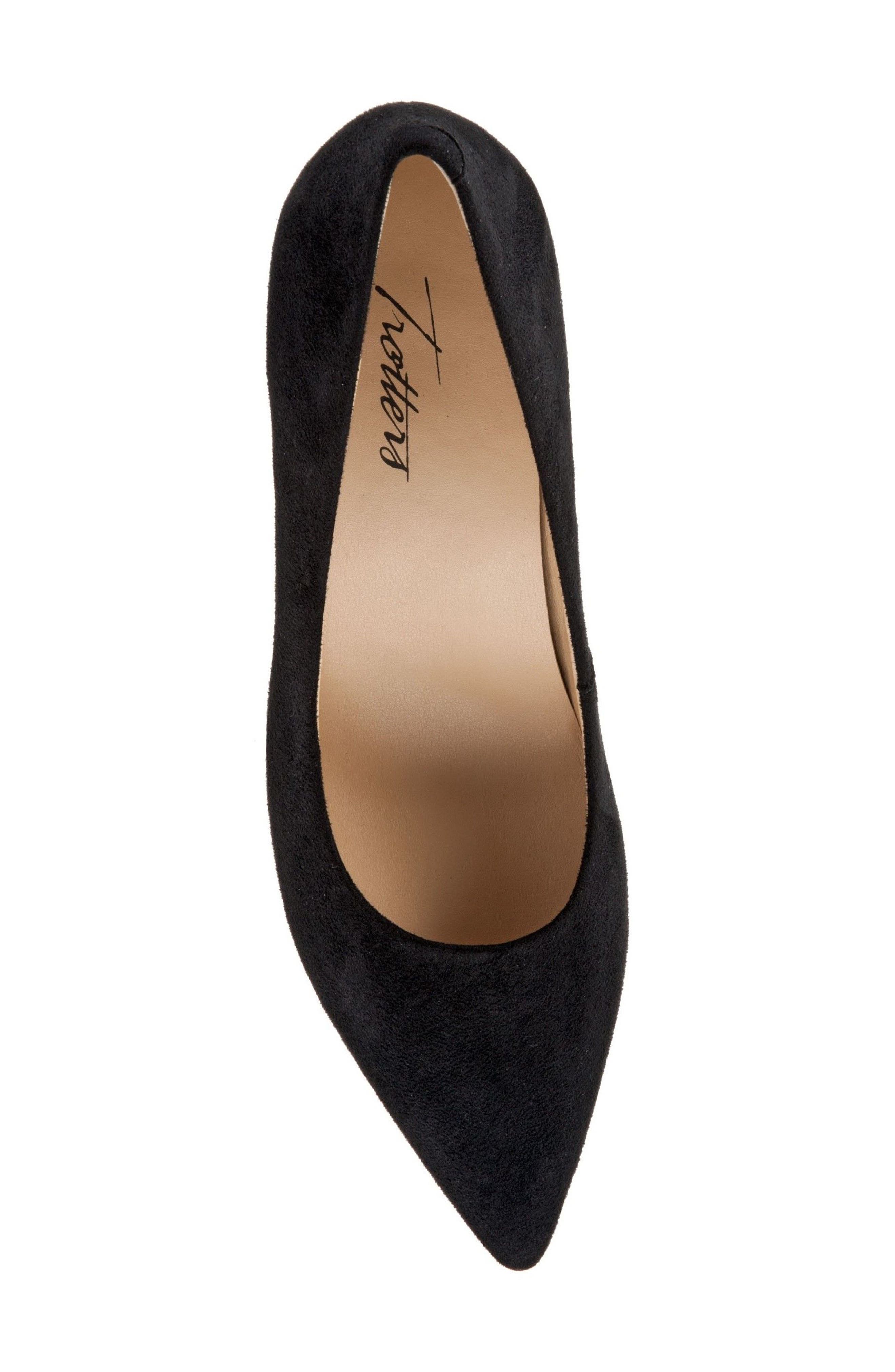 Trotters Noelle Pointy Toe Pump, Alternate, color, 