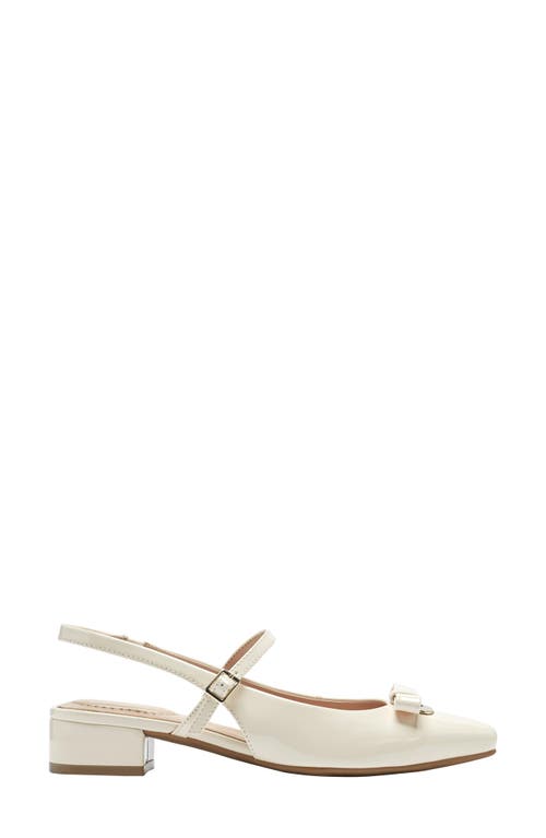 Bandolino Adana Slingback Pump In White