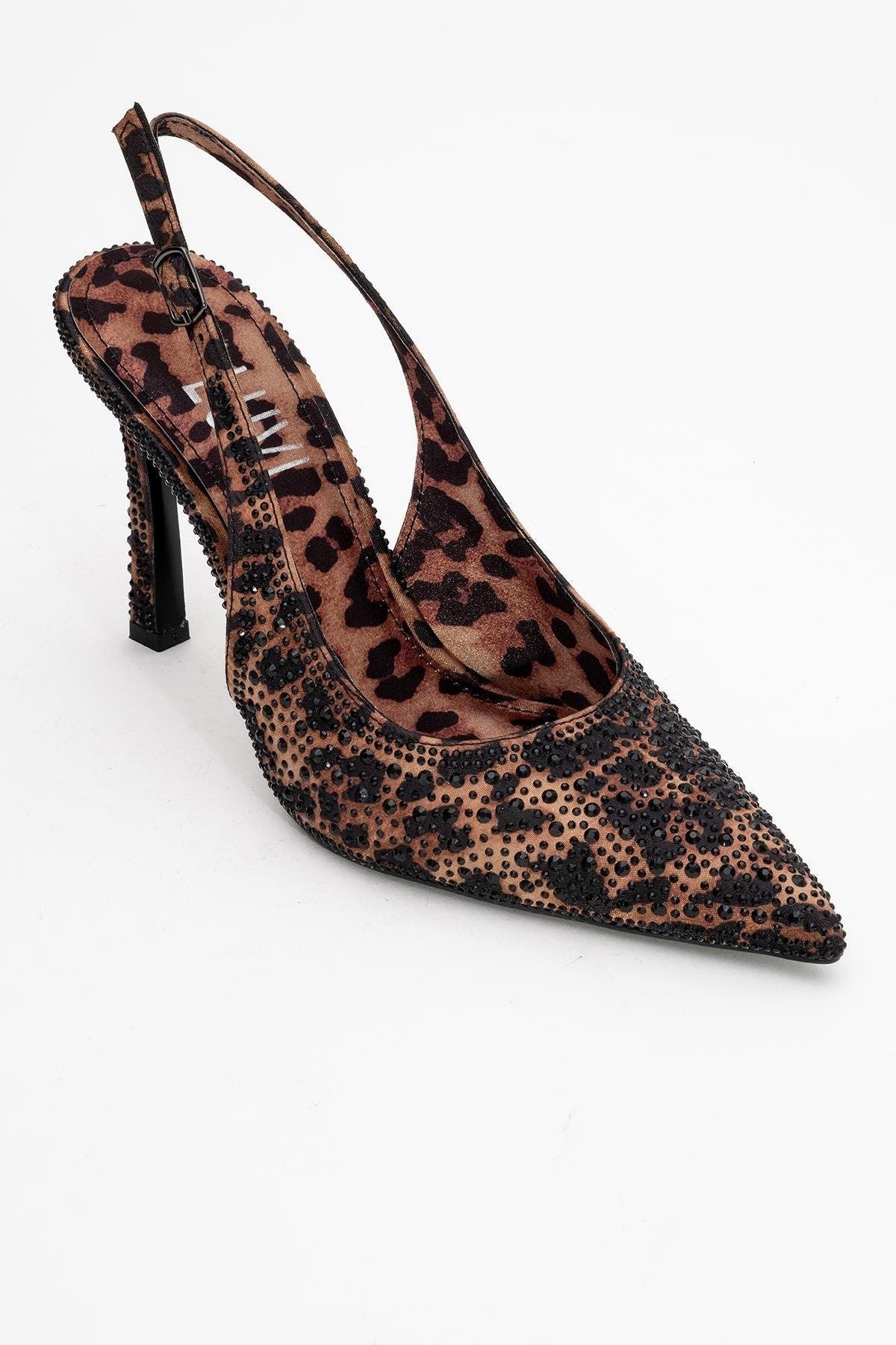 Prologue Shoes Roya Pointed Toe Stiletto Pump, Alternate, color, Leopard